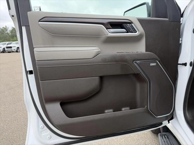 2022 GMC Sierra 1500 4WD Crew Cab Short Box SLT