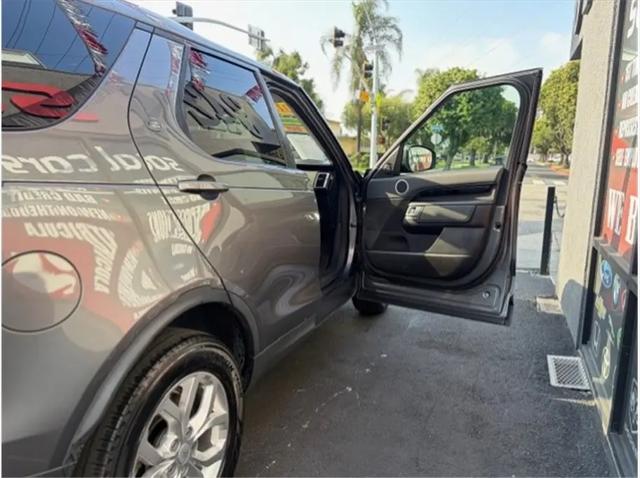 2019 Land Rover Discovery SE
