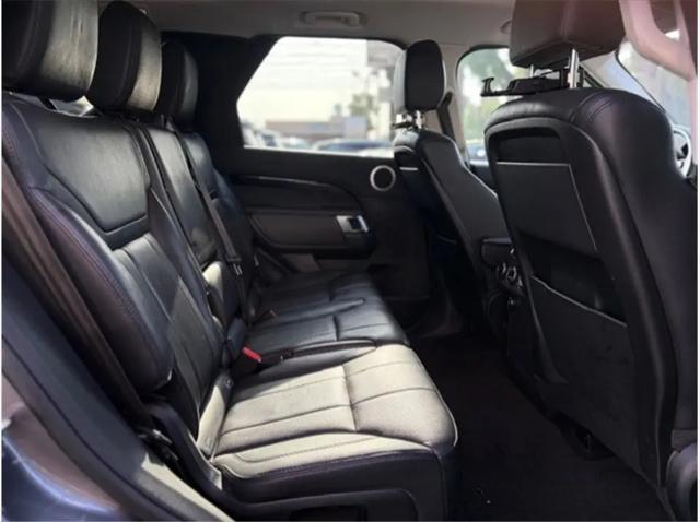 2019 Land Rover Discovery SE
