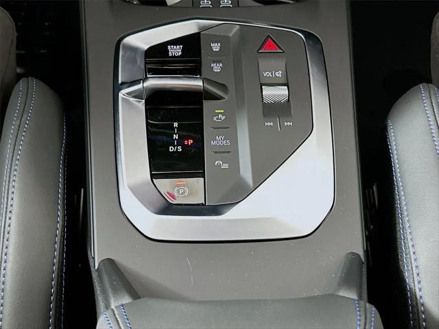 2026 BMW Coupe xDrive