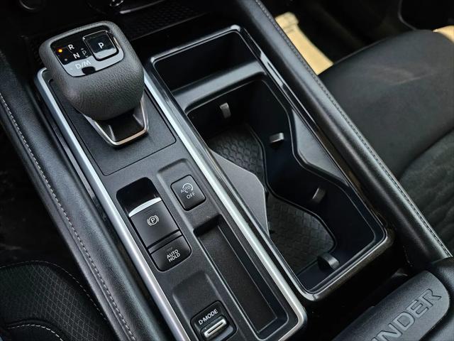 2024 Nissan Pathfinder SV FWD