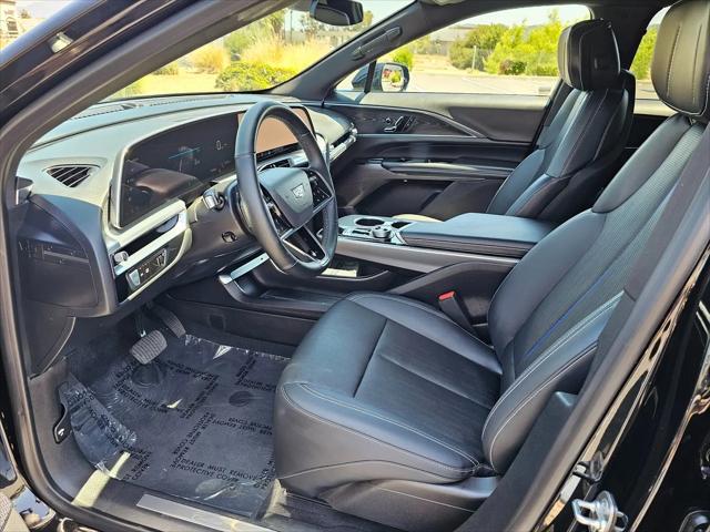 2024 Cadillac iQ Luxury w/1SC