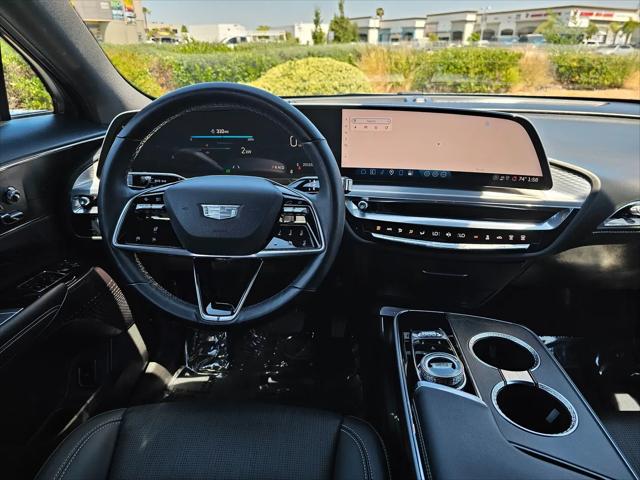 2024 Cadillac iQ Luxury w/1SC