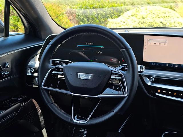 2024 Cadillac iQ Luxury w/1SC
