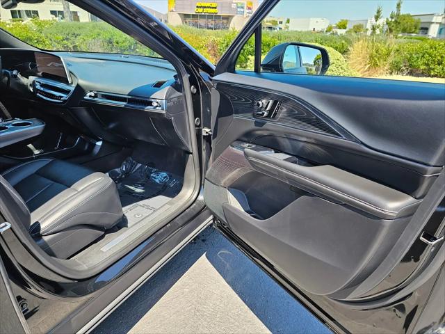 2024 Cadillac iQ Luxury w/1SC