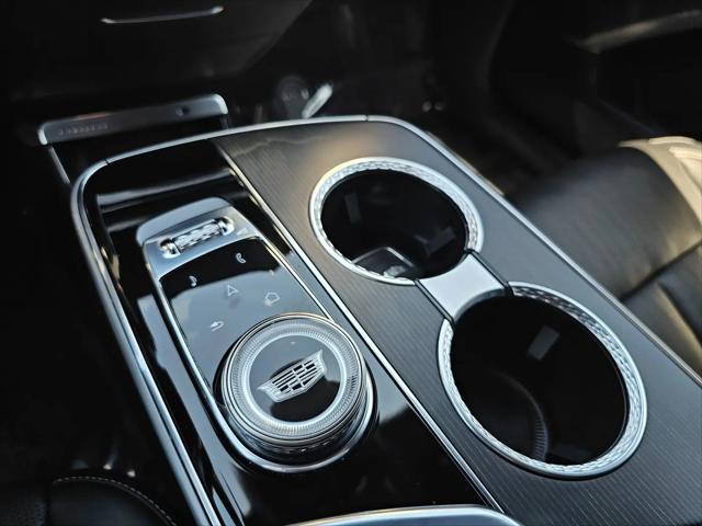 2024 Cadillac iQ Luxury w/1SC