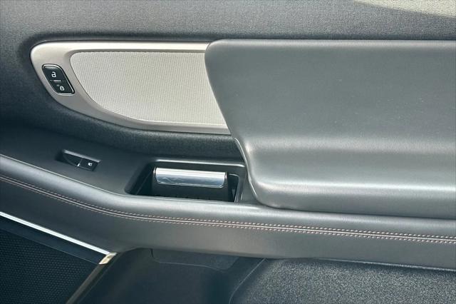 2025 Ford Expedition Active MAX