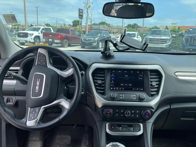 2023 GMC Acadia AWD SLT