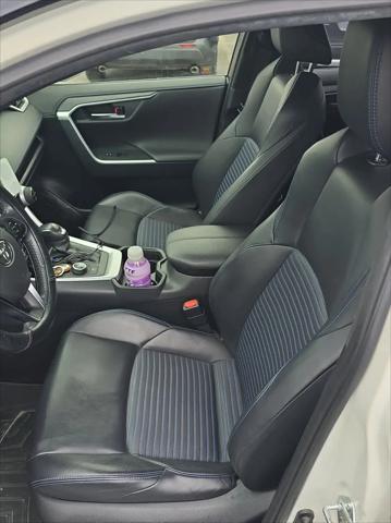 2019 Toyota RAV4 Hybrid XSE