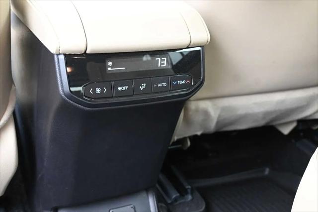 2025 Toyota Highlander Limited