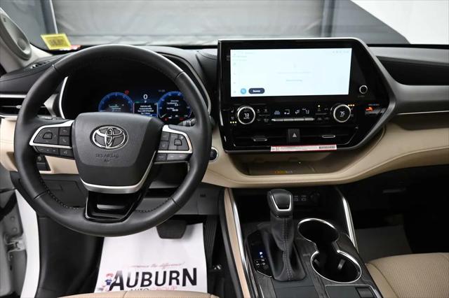 2025 Toyota Highlander Limited