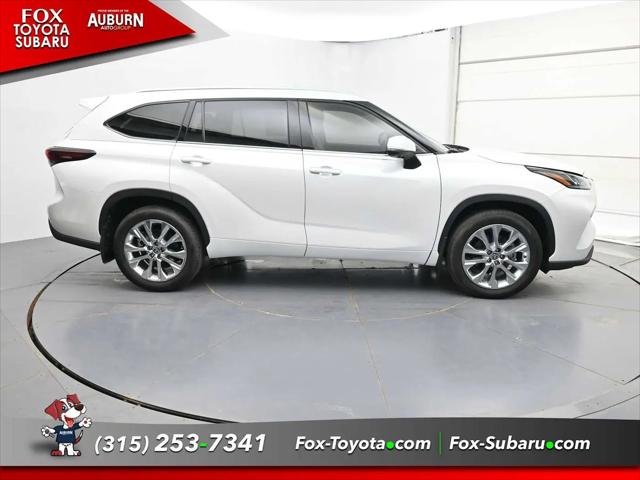 2025 Toyota Highlander Limited