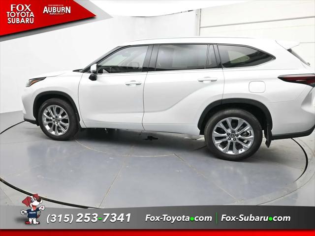 2025 Toyota Highlander Limited