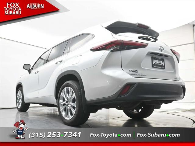2025 Toyota Highlander Limited