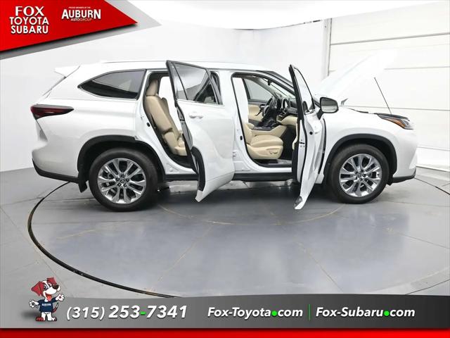 2025 Toyota Highlander Limited