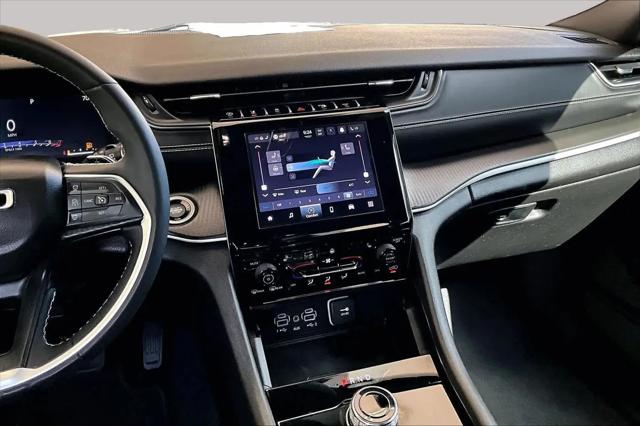 2023 Jeep Grand Cherokee Altitude 4x2