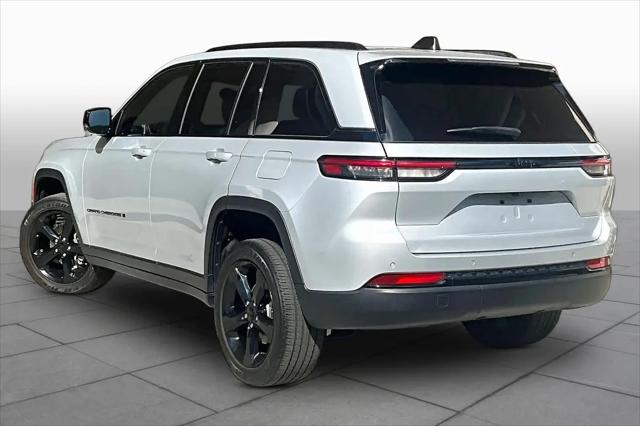 2023 Jeep Grand Cherokee Altitude 4x2