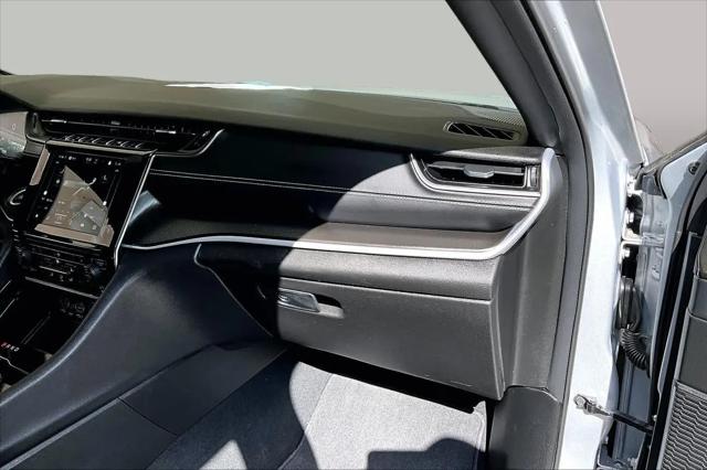2023 Jeep Grand Cherokee Altitude 4x2