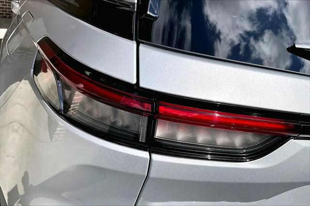 2023 Jeep Grand Cherokee Altitude 4x2