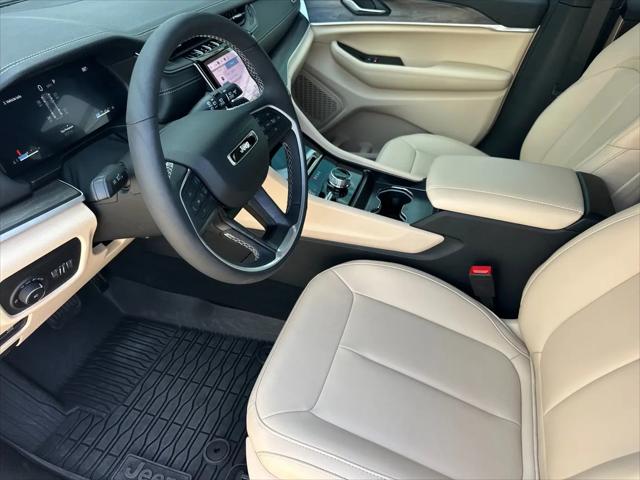 2025 Jeep Grand Cherokee Limited 4x4