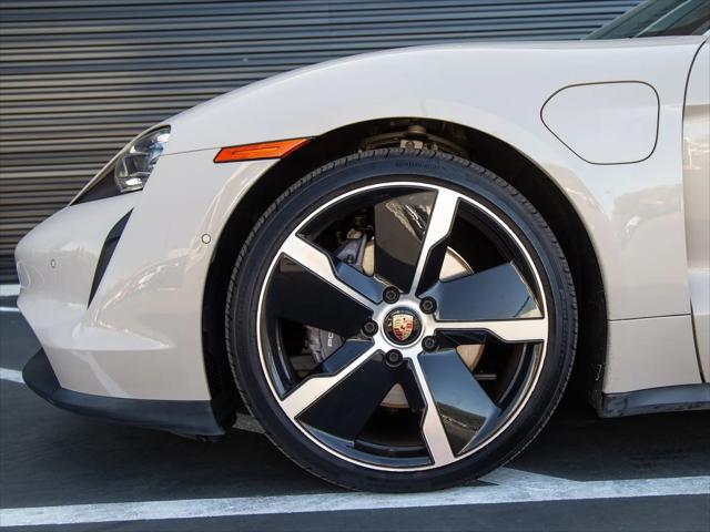 2022 Porsche Taycan Taycan