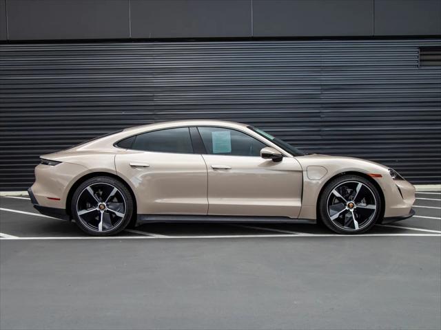 2022 Porsche Taycan Taycan