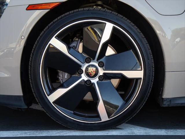 2022 Porsche Taycan Taycan