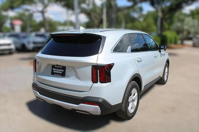 2026 Kia Sorento LX