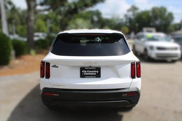 2023 Kia Sorento LX