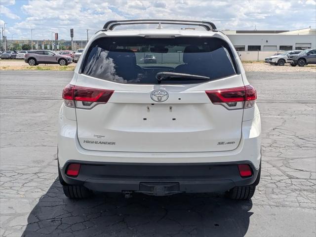 2019 Toyota Highlander SE