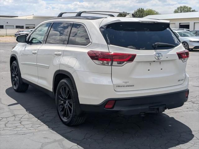 2019 Toyota Highlander SE