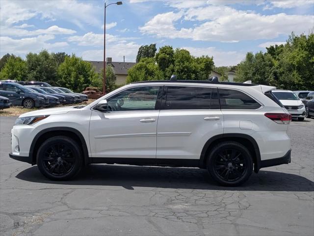 2019 Toyota Highlander SE