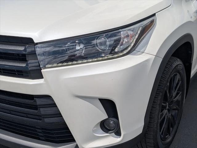2019 Toyota Highlander SE