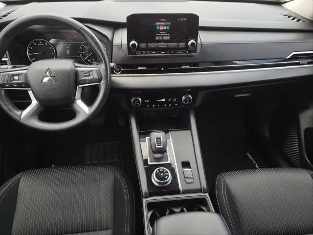 2024 Mitsubishi Outlander ES 2.5 2WD