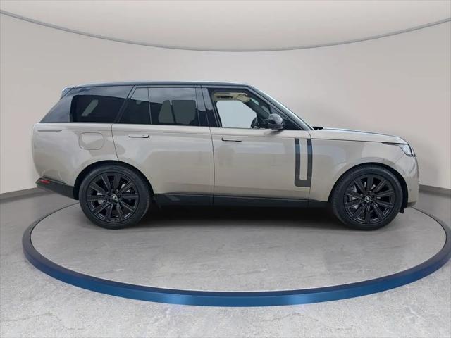 2023 Land Rover Range Rover P400 SE
