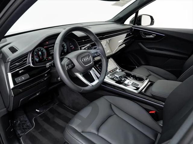 2025 Audi Q7 Premium 45 TFSI quattro Tiptronic