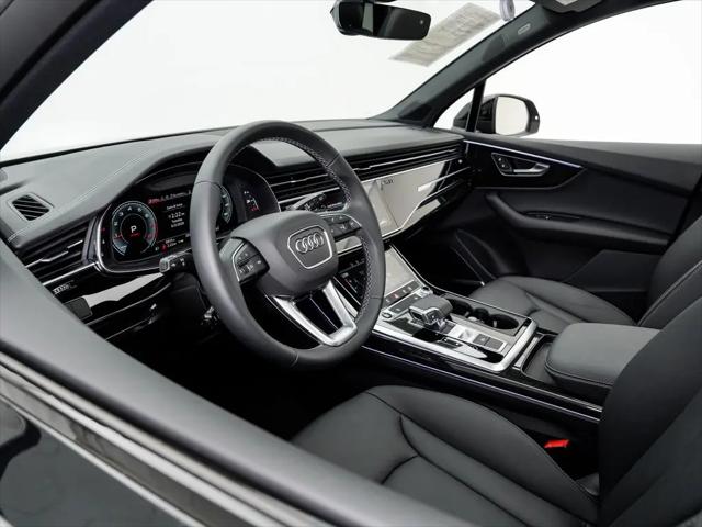 2025 Audi Q7 Premium 45 TFSI quattro Tiptronic