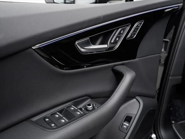 2025 Audi Q7 Premium 45 TFSI quattro Tiptronic