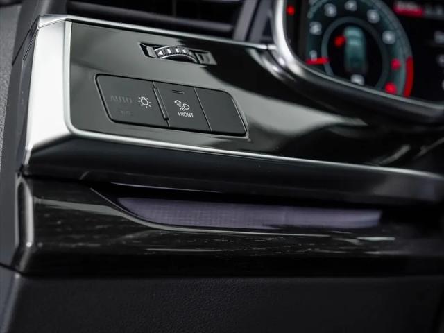 2025 Audi Q7 Premium 45 TFSI quattro Tiptronic