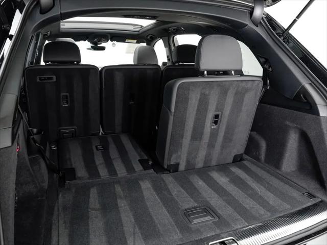 2025 Audi Q7 Premium 45 TFSI quattro Tiptronic
