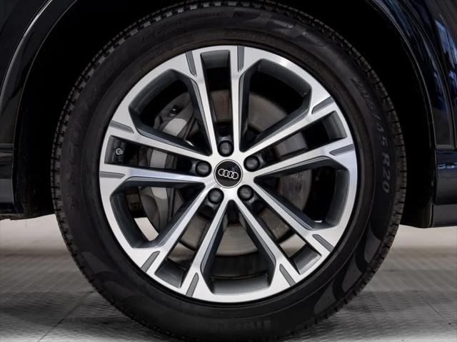 2025 Audi Q7 Premium 45 TFSI quattro Tiptronic