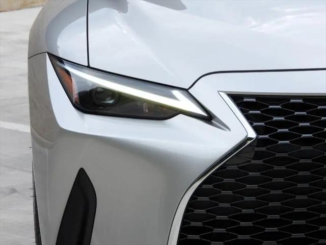 2022 Lexus IS 300 IS 300