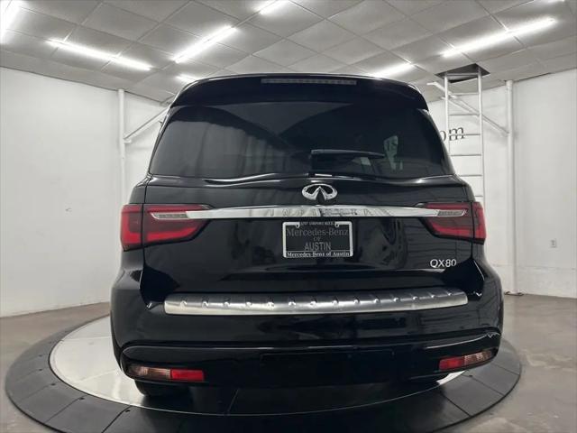 2018 INFINITI QX80 Standard
