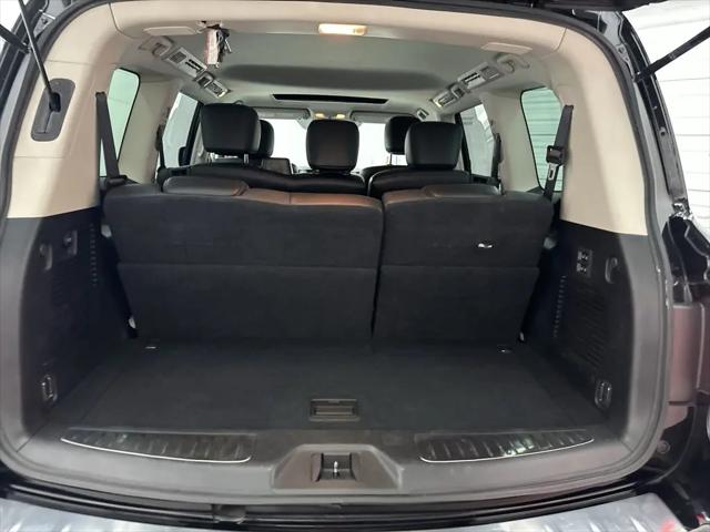 2018 INFINITI QX80 Standard
