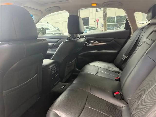 2012 INFINITI M35h M35H