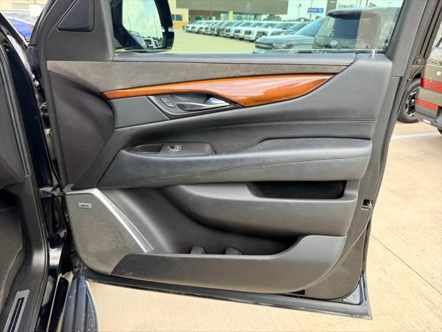 2019 Cadillac Escalade ESV Luxury