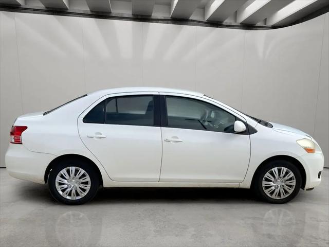 2010 Toyota Yaris Base