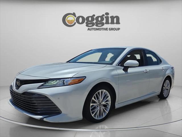 2018 Toyota Camry XLE for sale in Fort Pierce, FL