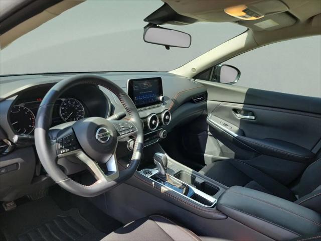 2022 Nissan Sentra SR Xtronic CVT