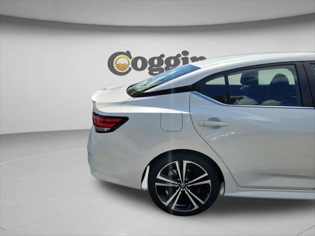 2022 Nissan Sentra SR Xtronic CVT